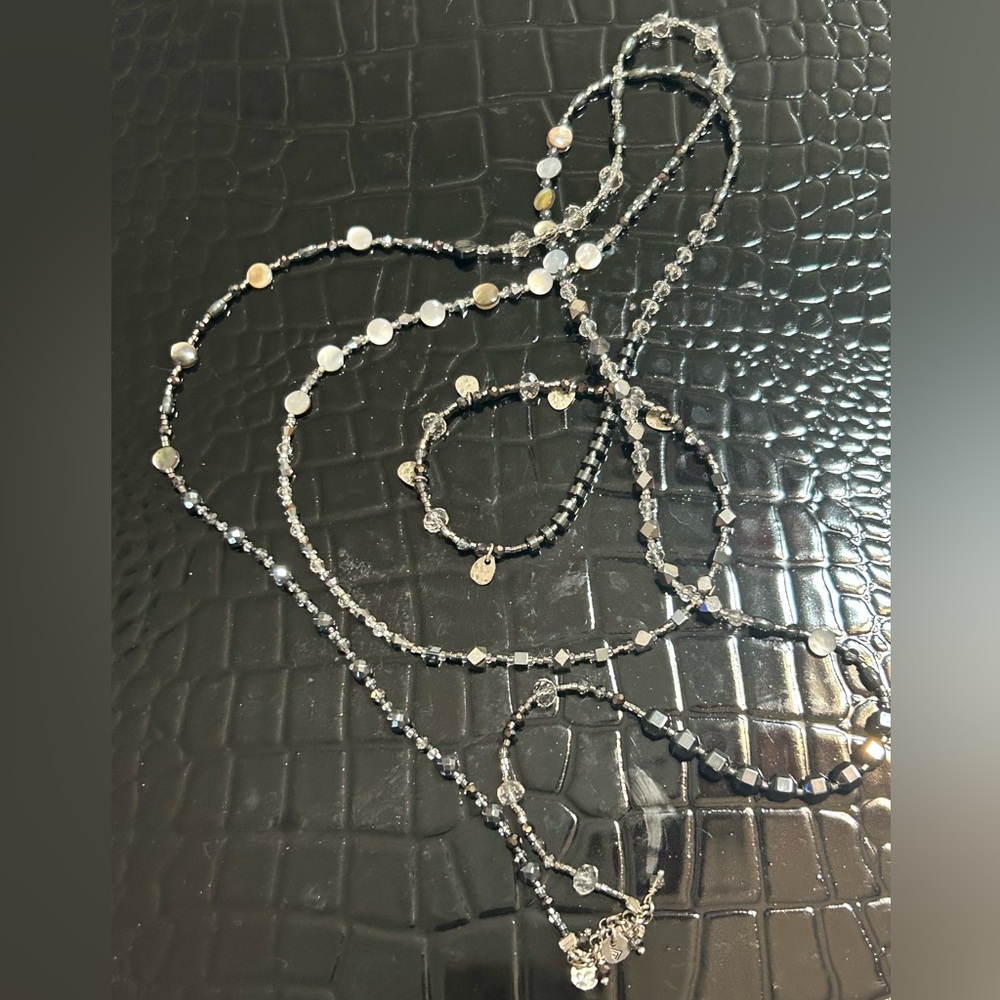 Ravens Reviews Necklace